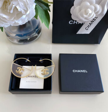 Chanel semicircle acrylic letter earrings