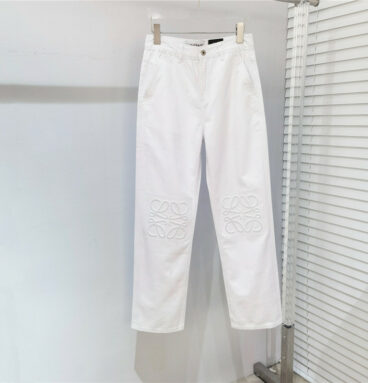 loewe flocking 𝐋𝐨𝐠𝐨 white denim trousers