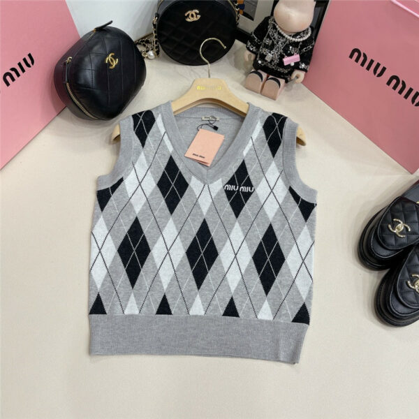miumiu color contrast check knitted vest
