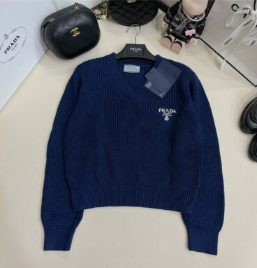 Prada new Rand college style pullover sweater