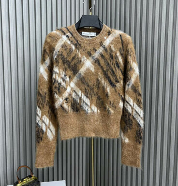 dior rhombic contrast color sweater