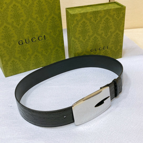 gucci vintage letter G buckle wide belt