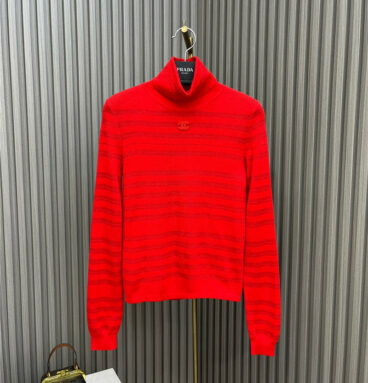 chanel contrast color striped thin knitted bottoming shirt