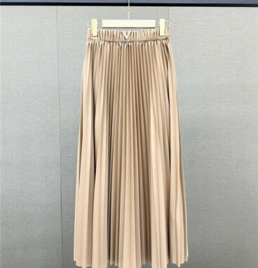valentino solid color pleated skirt