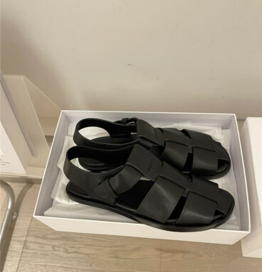 𝗧𝗛𝗘 𝗥𝗢𝗪 new braided Roman sandals