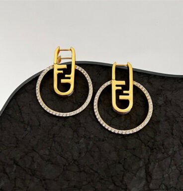 fendi new simple and generous earrings
