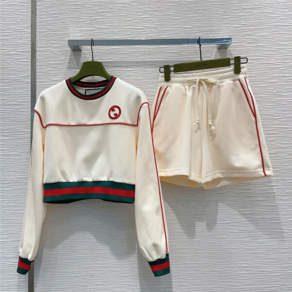 gucci age-reducing preppy casual sports suit