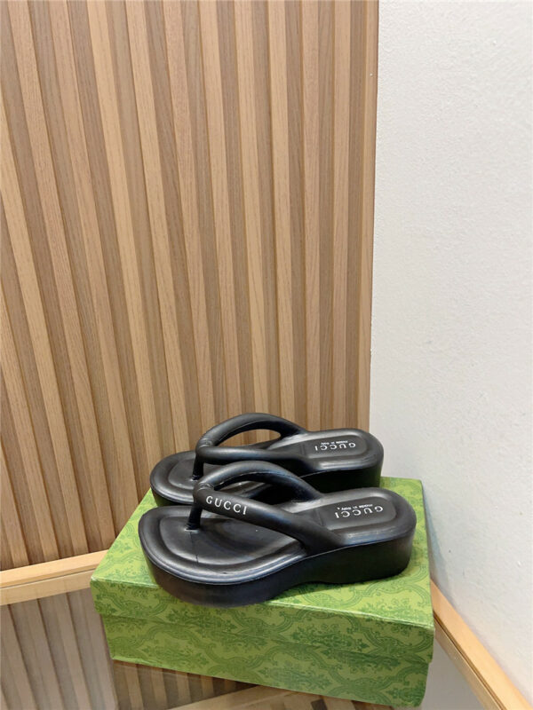 gucci new thick bottom flip flops