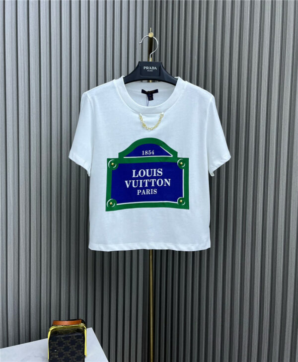 louis vuitton LV graphic print chain T-shirt