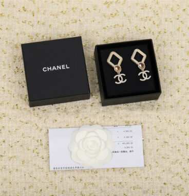 Chanel new rhombus full diamond double C earrings