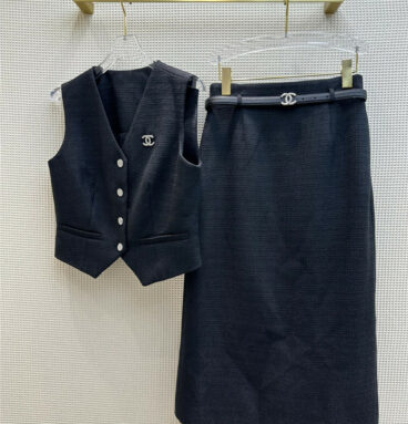 Chanel waist waistcoat + belt arm length skirt suit