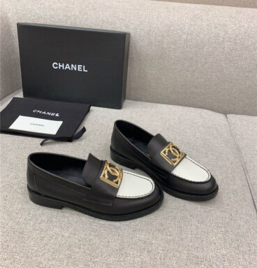Chanel new double C buckle decorative loafers