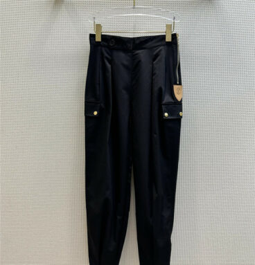 louis vuitton LV waist logo leather patch casual overalls
