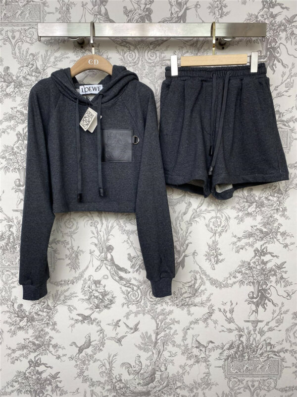 loewe early autumn new hooded sweater shorts suit