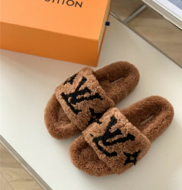louis vuitton LV new sheepskin wool slippers