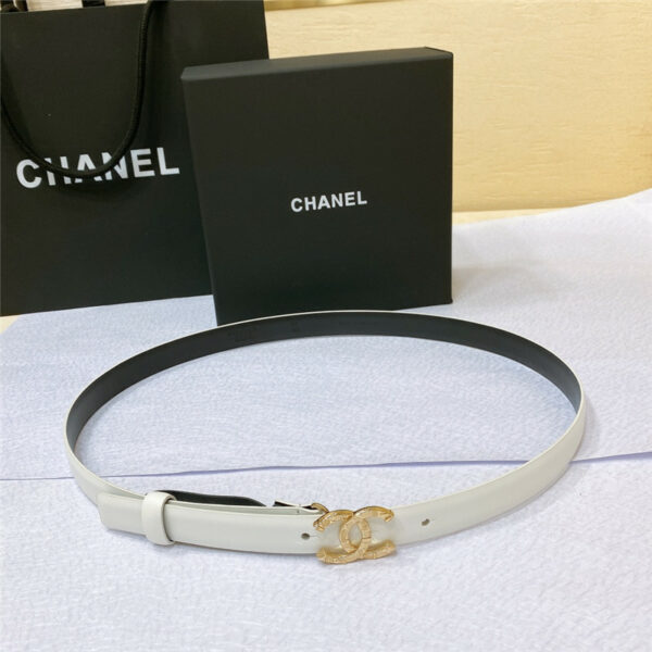 chanel cc engraved craft logo buckle belt