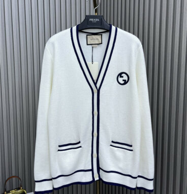 gucci color contrast V-neck knitted cardigan