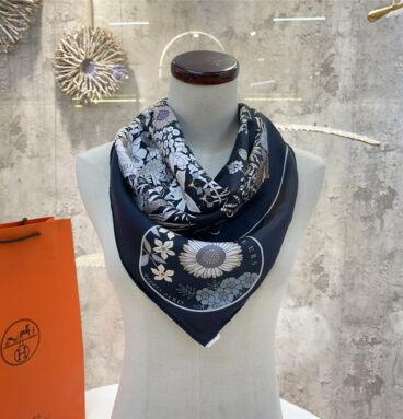 Hermès "Flower Map" 90 cm scarf