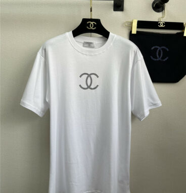 Chanel heavy industry color diamond embellished T-shirt