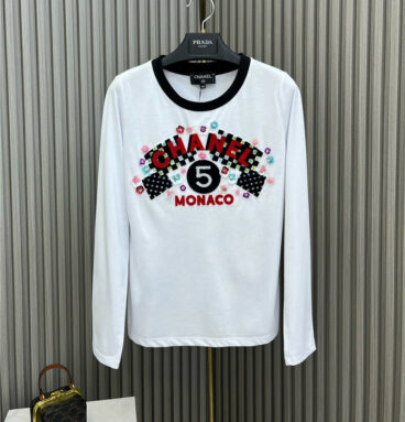 chanel toothbrush lettering long sleeve T-shirt