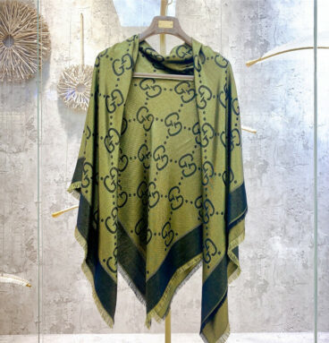 gucci GG lurex jacquard shawl