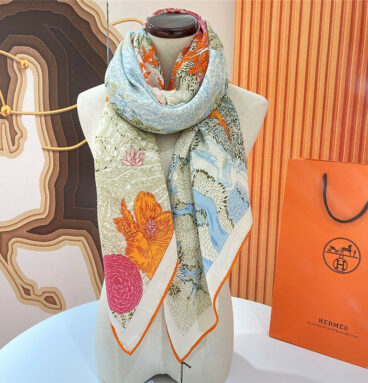 Hermès "Return to Nature" 140 cm shawl