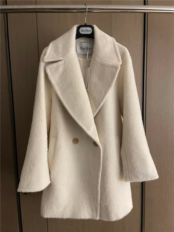 MaxMara vicuña notched short coat