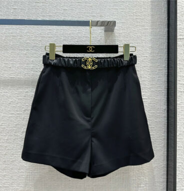 chanel shiny black shorts