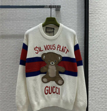 gucci bear embroidered knitted sweater