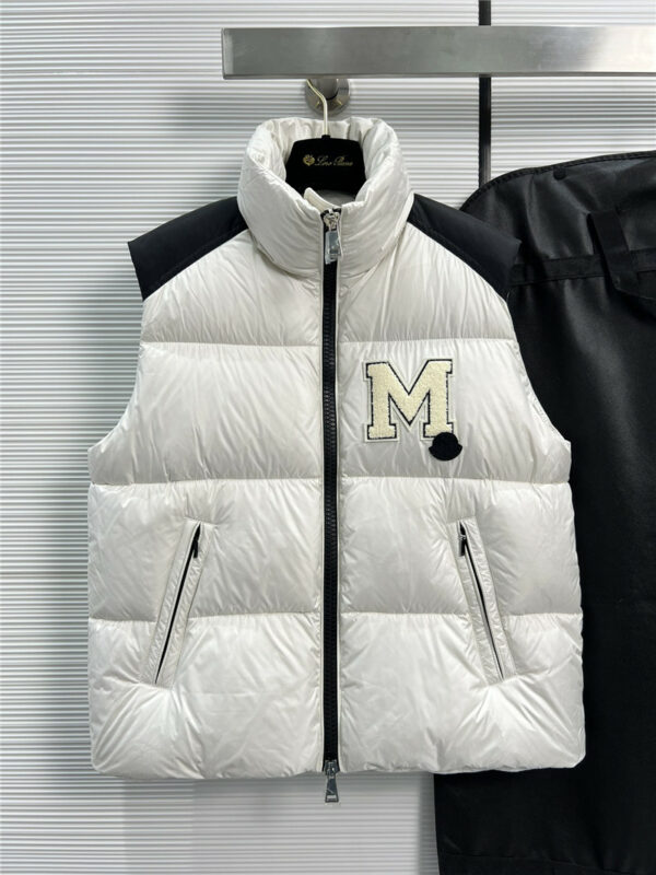 MaxMara M embroidered logo quilted goose down vest