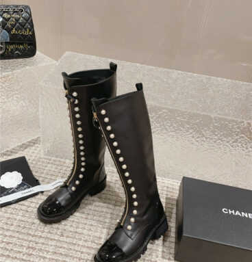 chanel new autumn and winter pearl zipper boots