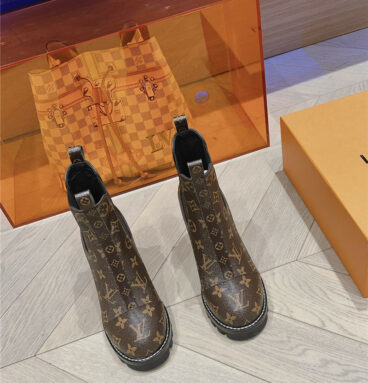 louis vuitton LV new autumn and winter high heel boots