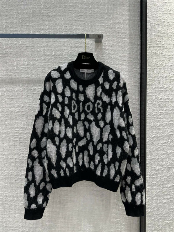 dior leopard print long sleeve sweater
