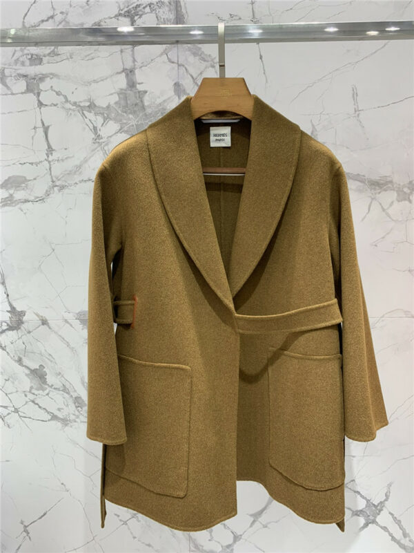 Hermès new short lace-up cashmere coat
