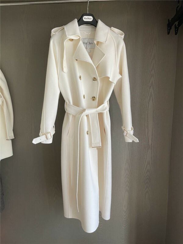 MaxMara new pure white double-breasted coat