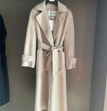 MaxMara pure cashmere coat