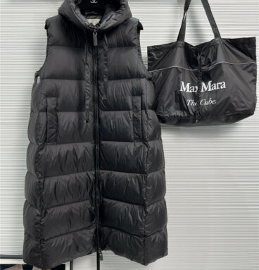 MaxMara diamond quilted hooded waist long goose down vest