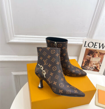 louis vuitton LV small square toe metal heel boots