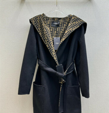 fendi double pocket wool and cashmere coat