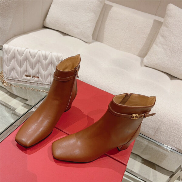 valentino V buckle short nude boots