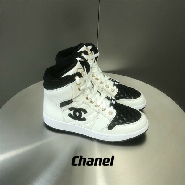 chanel black and white panda rhombus casual sneakers