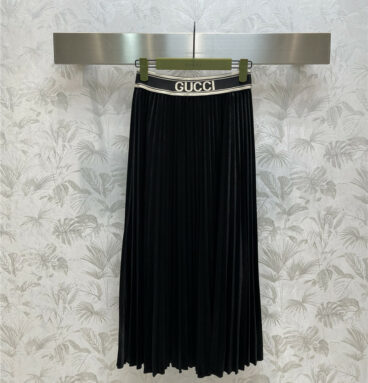gucci webbing pleated skirt