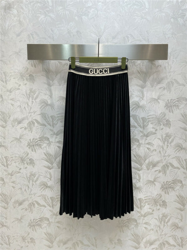 gucci webbing pleated skirt
