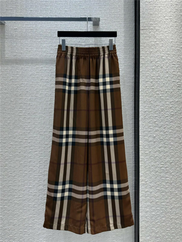 Burberry birch brown plaid casual straight pants