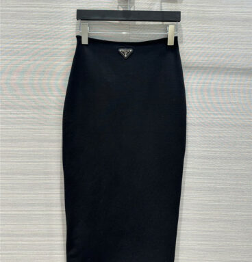 prada minimalist draped slim fit hip-hugging long skirt