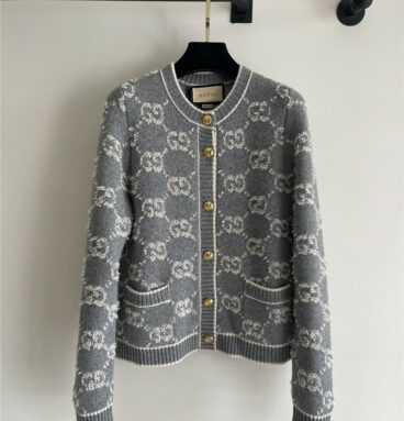 gucci gg crew neck knitted cardigan