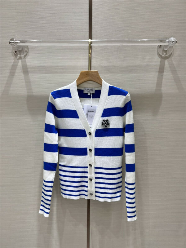 chanel early autumn new knitted cardigan