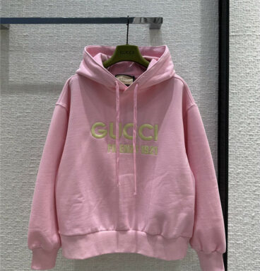 gucci candy color lettered short hooded sweatshirt