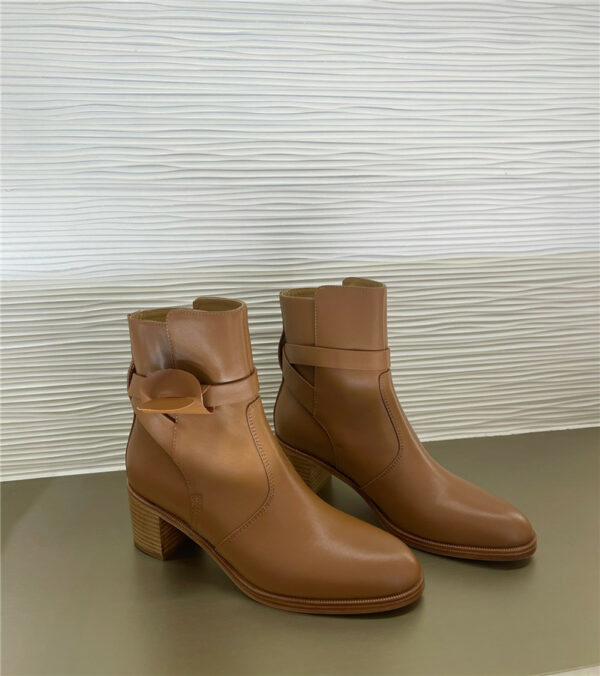 Hermès new classic Kelly buckle leather boots
