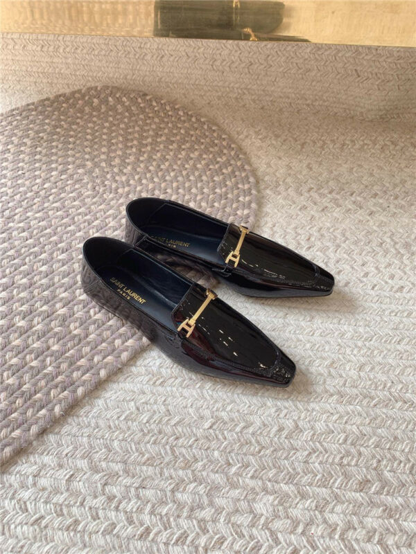 YSL GHRIS series reversible loafers